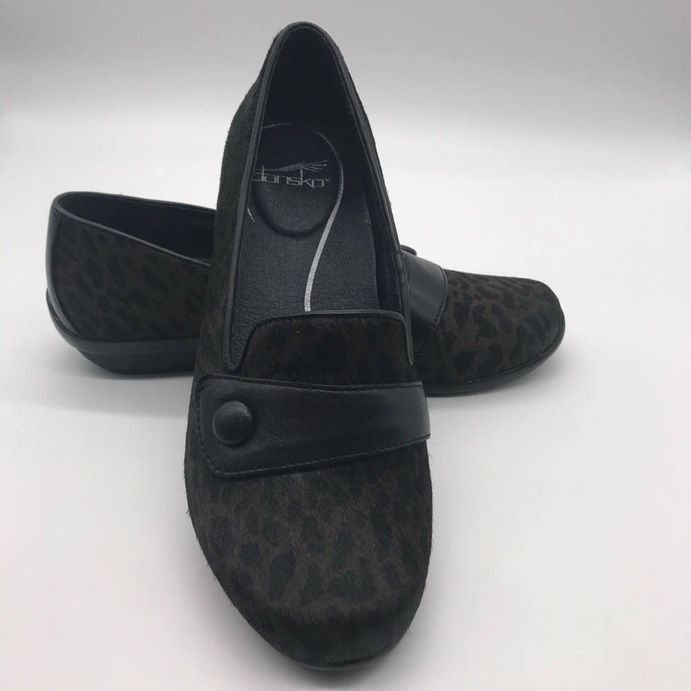 Dansko Olena loafer Brown Cheetah size EU38 / US 8 shoe
